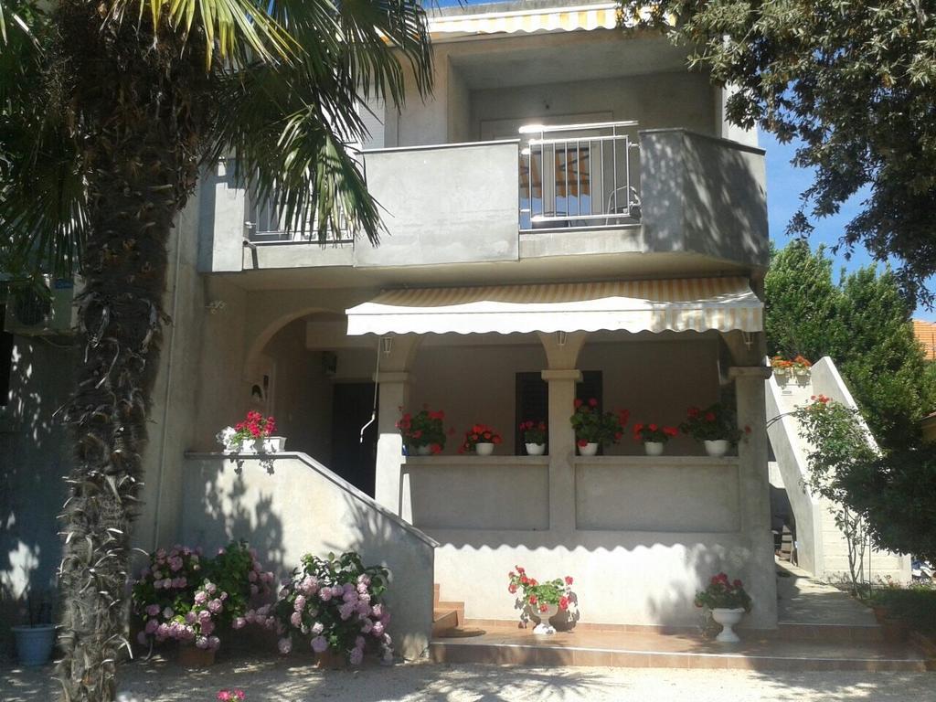 Apartmani Gaga Bibinje Bilik gambar