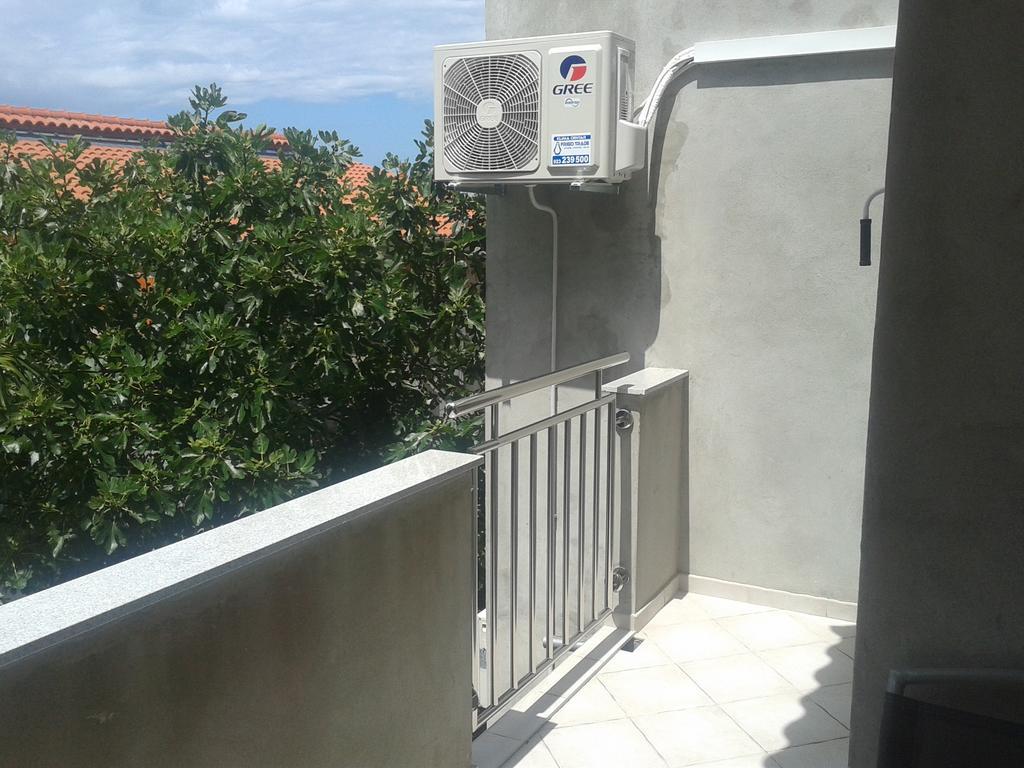 Apartmani Gaga Bibinje Bilik gambar